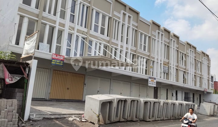 RUKO JELIDRO AREA KOMERSIAL SELANGKAH KE CAMBRIDGE SCHOOL & 5 MENIT KE G WALK
