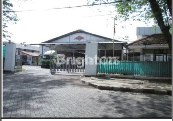 Pabrik Area Komersial di Rungkut kawasan Industri Surabaya