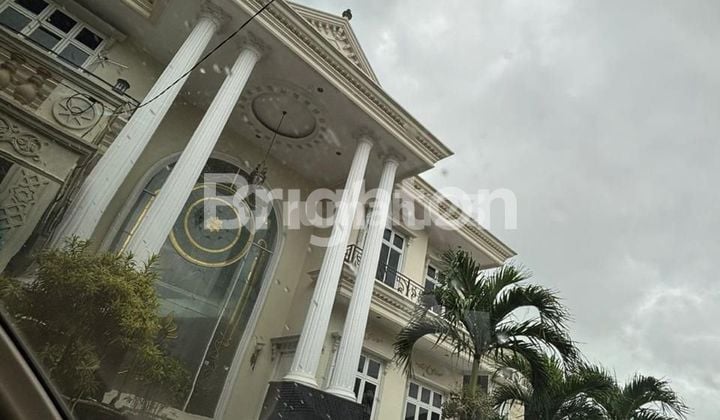 DIJUAL RUMAH MEWAH CANTIK DI PERUM ELIT VILLA TAMARA KOTA SAMARINDA