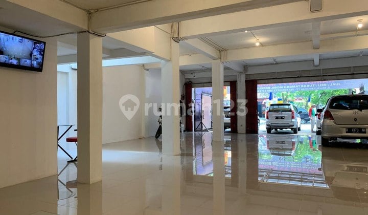 Ready-to-Occupy Shop House on Moh Toha Main Road