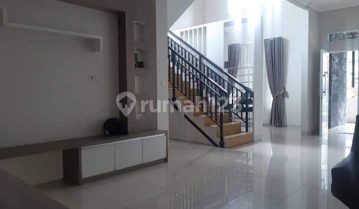 Di Bawah Pasar Murah Strategis Bandung Kota Buah Batu Shm