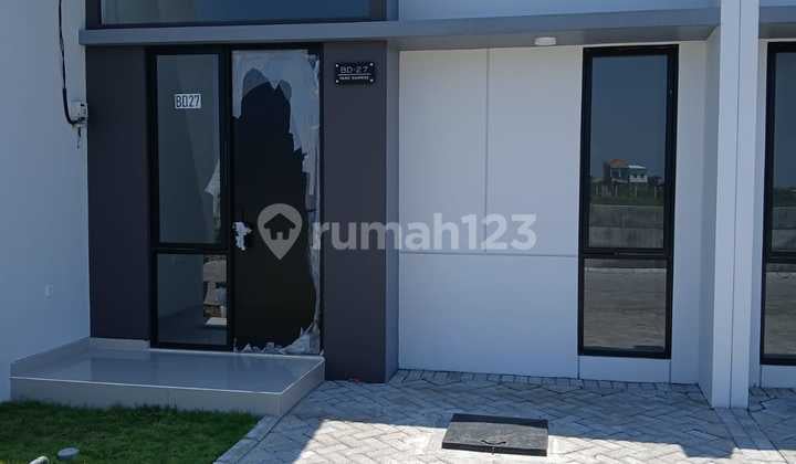 Sold at a Loss! New House in Gress Park Sunrise Wonorejo