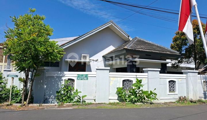 Rumah Asri Siap Huni Di Bukit Sari