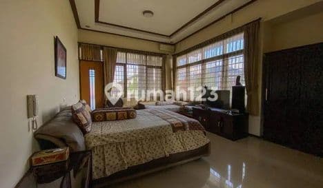 Dijual Rumah Mewah Modern The Best Lokasi di Turangga Posisi Hook