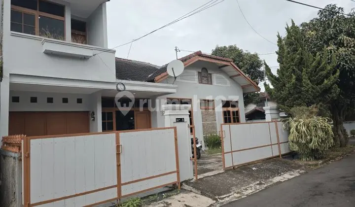 Rumah Siap Huni di Cimahi Rumah Posisi Hook