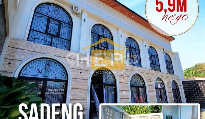 Rumah Mewah di Jalan Raya Sadeng Gunungpati Semarang.