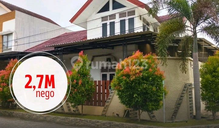 Rumah Hook Semi Furnished di Puri Anjasmoro Semarang Barat