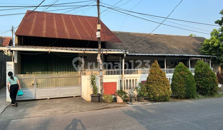 Rumah Bagus Tanah Luas di Serua Permai Dekat Stasiun Sudimara
