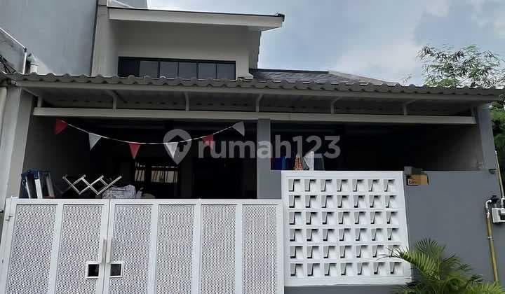 Rumah Bagus di Kiwi Residence Graha Raya Dekat Toll Parigi