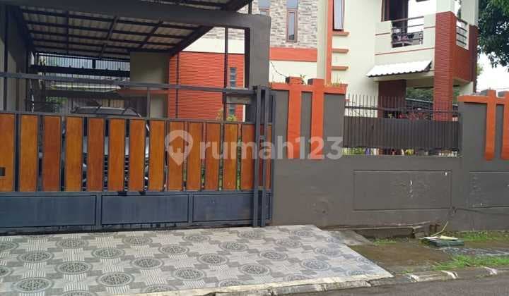 Dijual Rumah Hook di Kencana Loka Serpong BSD Tangerang Selatan