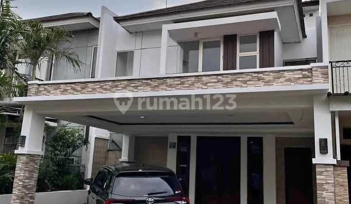Rumah Bagus di Urbana Place Dekat Bxc Stasiun Jurangmangu