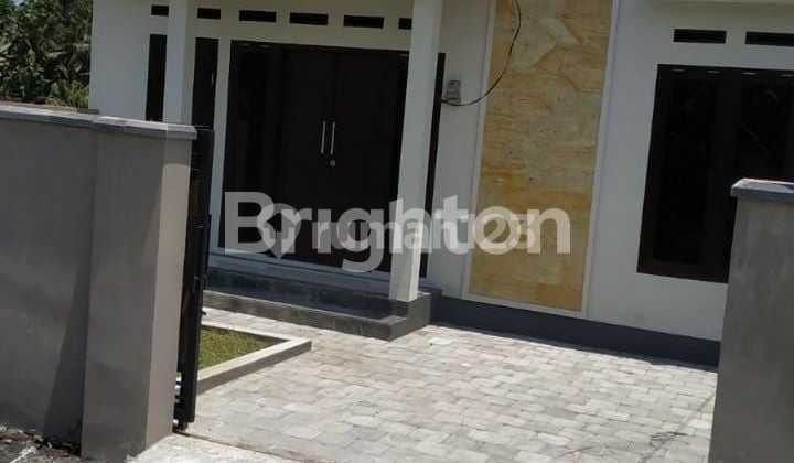 DIJUAL RUMAH SIAP HUNI LOKASI STRATEGIS
