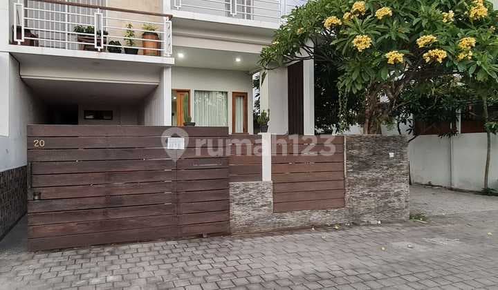 Rumah Minimalis Modern Di Kawasan Tukad Badung Renon