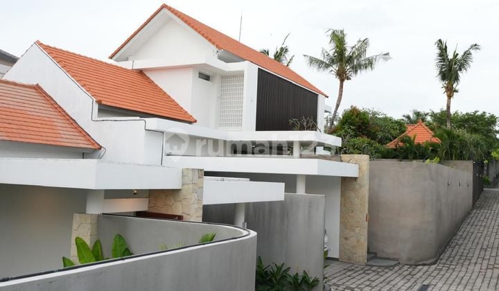 Menggening Cemagi Luxury Villa