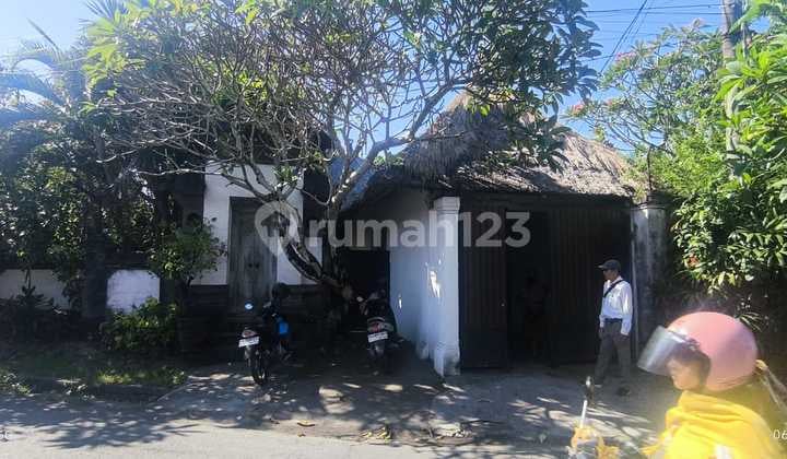 Villa 500 M2 in the Sanur Area, Denpasar Bali