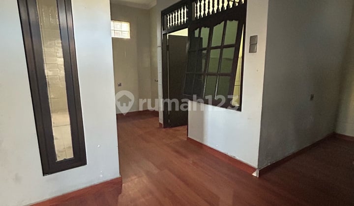 Rental House in Central Gatsu, North Denpasar