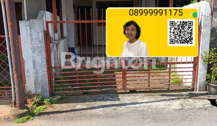 HOUSE IN THE CENTER OF SEMARANG CITY, CLOSE TO EVERYWHERE