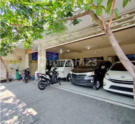 Cocok Untuk Showroom, Depot atau Usaha Lainnya, Jalanan Ramai