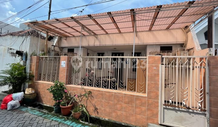 Dijual Cepat Rumah Kos Aktif Tengah Kota, Lokasi Strategis