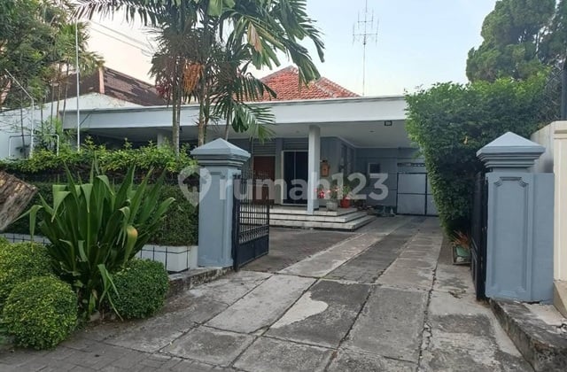 Jual Rumah Tengah Kota Jalan Kapuas Lingkungan Nyaman, Bebas Banjir