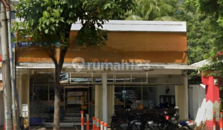 Bangunan Komersil Daerah Embong2 An, Strategis Ramai Tengah Kota