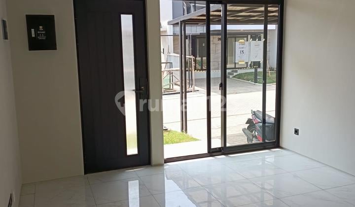 Dijual Rumah Baru Nyaman Siap Huni Lokasi di Kota Baru Parahyangan Tatar Punawangi Bandung