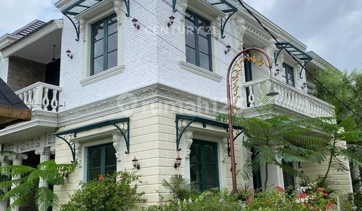 Dijual Kos Kosan Cantik 8 Kamar di Cirendeu Raya
