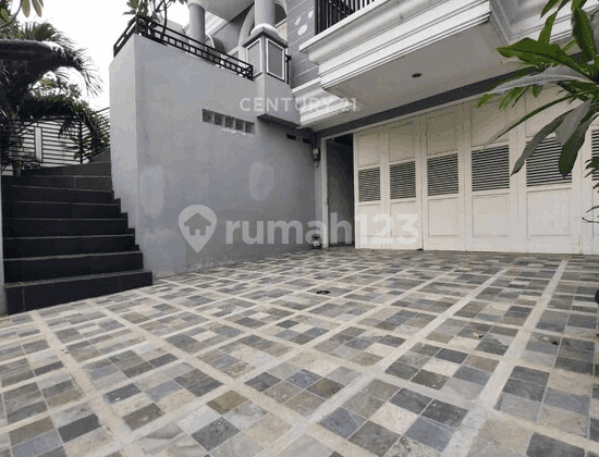 Dijual Rumah Siap Huni di Radio Dalam Lokasi Strategis