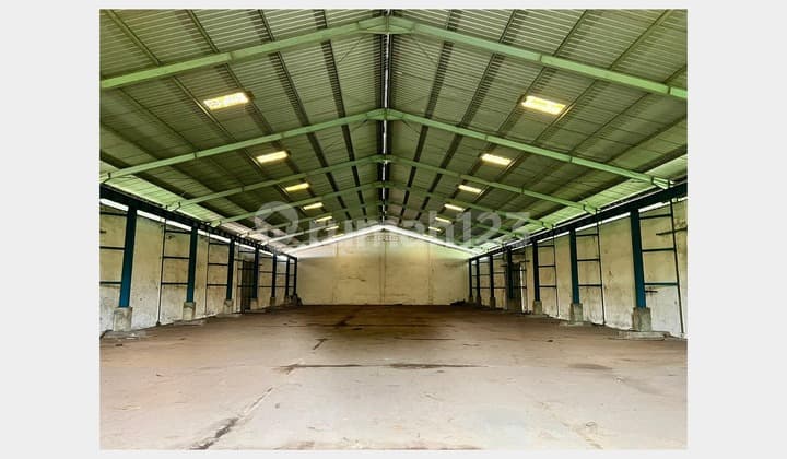 Gudang Murah dan Strategis Dekat Akses Tol di Margomulyo, Sby