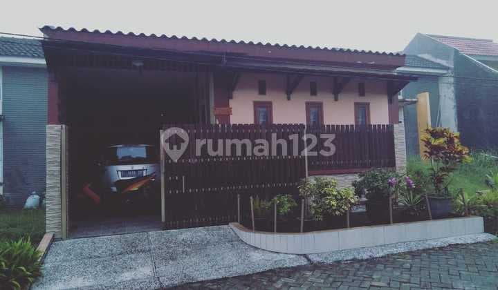 Rumah Mewah Shm, Kamar 3 Minimalis Dekat Pasar Menganti