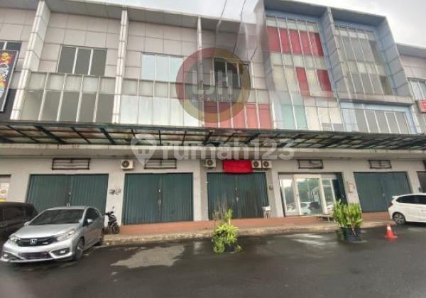 Ruko Grand Wisata 2,5 Lantai, Cocok untuk Kantor, Sekolah, Parkir Luas, 50m dari Mall Living World, Akses Langsung Tol Tambun Grand Wisata Bekasi