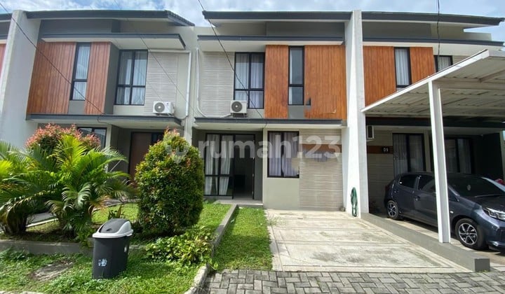 Dekat Akses Tol, Rumah, 2 Lantai, SHM, Dekat Akses Bandara, bisa Take Over,