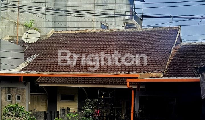 Rumah Apik di NOL JALAN RAYA di AREA BENGAWAN SOLO MALANG