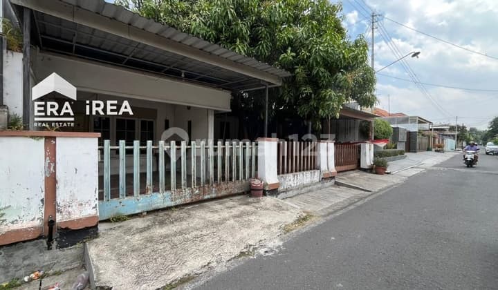 Rumah Solo Dijual, Area Sumber Dekat Chili Pari