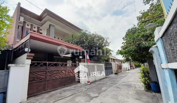 Jual Rumah Bagus 2 Lantai Dekat Luwes Gentan di Sukoharjo