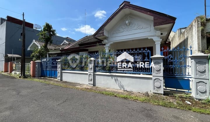 Jual Rumah Siap Huni Dekat RS Indriati di Solo Baru