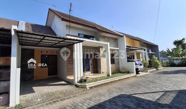 Rumah Solo Dijual Siap Huni Dekat The Park Mall di Solo Bar,