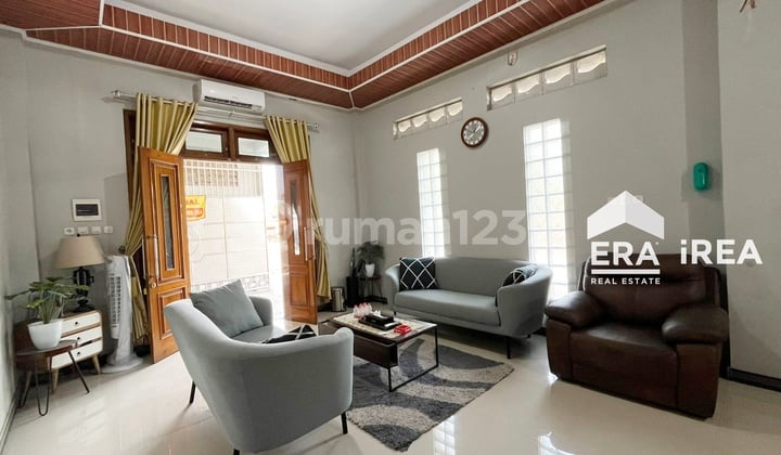 Rumah Solo Dijual, Ada Ruang Usaha Siap Huni di Banyuanyar Solo