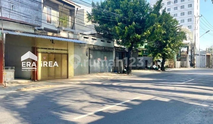 Ruang Usaha Dekat Pasar Semanggi