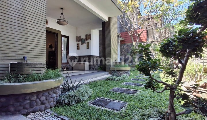 Solo House for Sale, Near Luwes Gentan, Sukoharjo