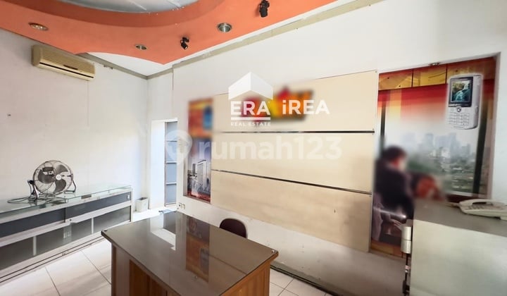 Dijual Ruang Usaha Area Strategis di Mangkubumen Solo