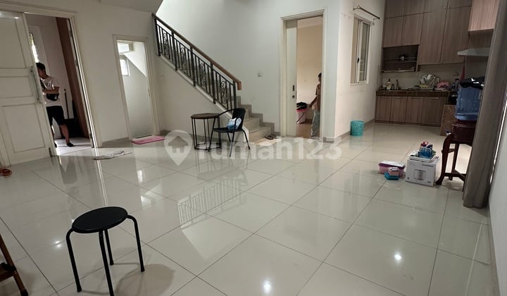 Flamingo Cluster - The Springs, Gading Serpong (Semi-Furnished)