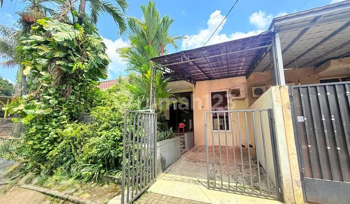 Rumah Minimalis Gandeng 2 Muka Depan dan Belakang Lokasi Strategis Dekat Tol Sentul City, Bogor