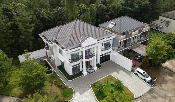 Rumah Baru 2 Lantai Private Pool Cluster Depan 3 Menit Exit Tol Sentul City, Bogor