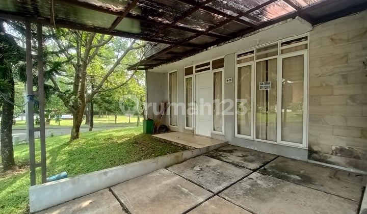 Rumah Hook Furnish Tanah Samping Luas Dekat Taman Bermain Area Sentul Bogor