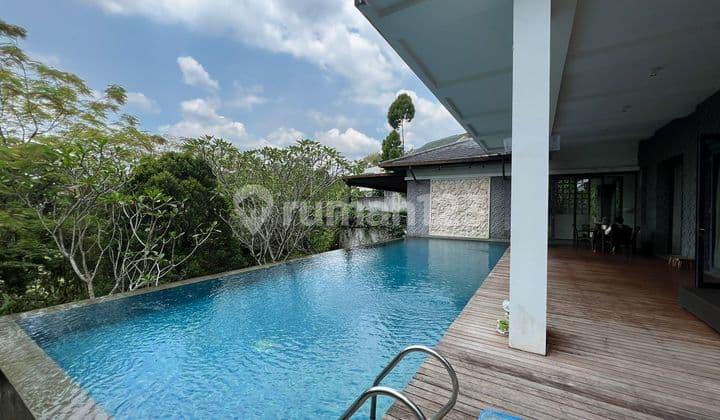 Rumah Hook Furnish Private Pool, Lift, View Golf Sentul City, Bogor
