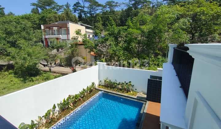 Rumah Mediterania Classic Private Pool Dan Lift View Gunung Sentul City, Bogor