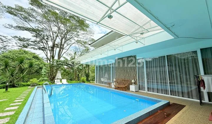 Rumah Hook Minimalis Modern Private Pool SHM Sentul City, Bogor