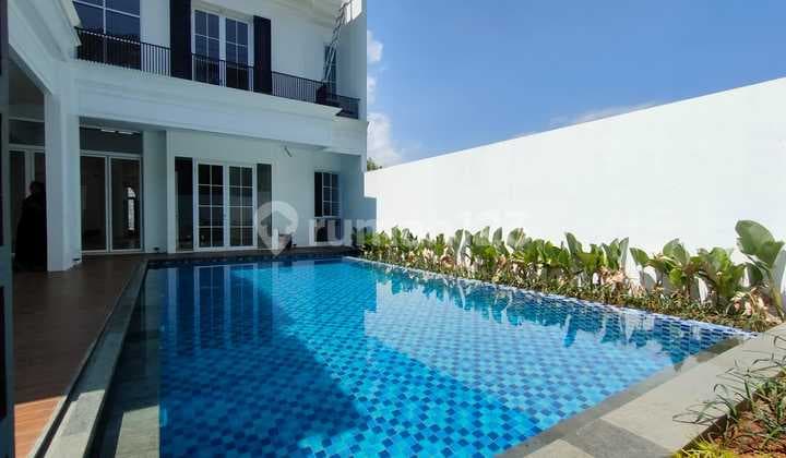 Rumah Mediterania Classic Private Pool Dan Lift View Gunung Sentul City, Bogor