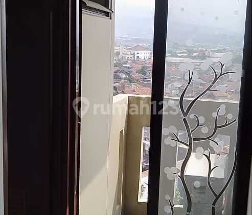 Apartemen 2 Kamar Tidur di Gateway Ahmad Yani Free Air IPL